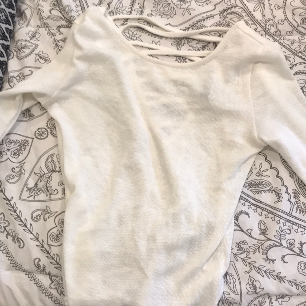 White long sleeve shirt, Crossed back